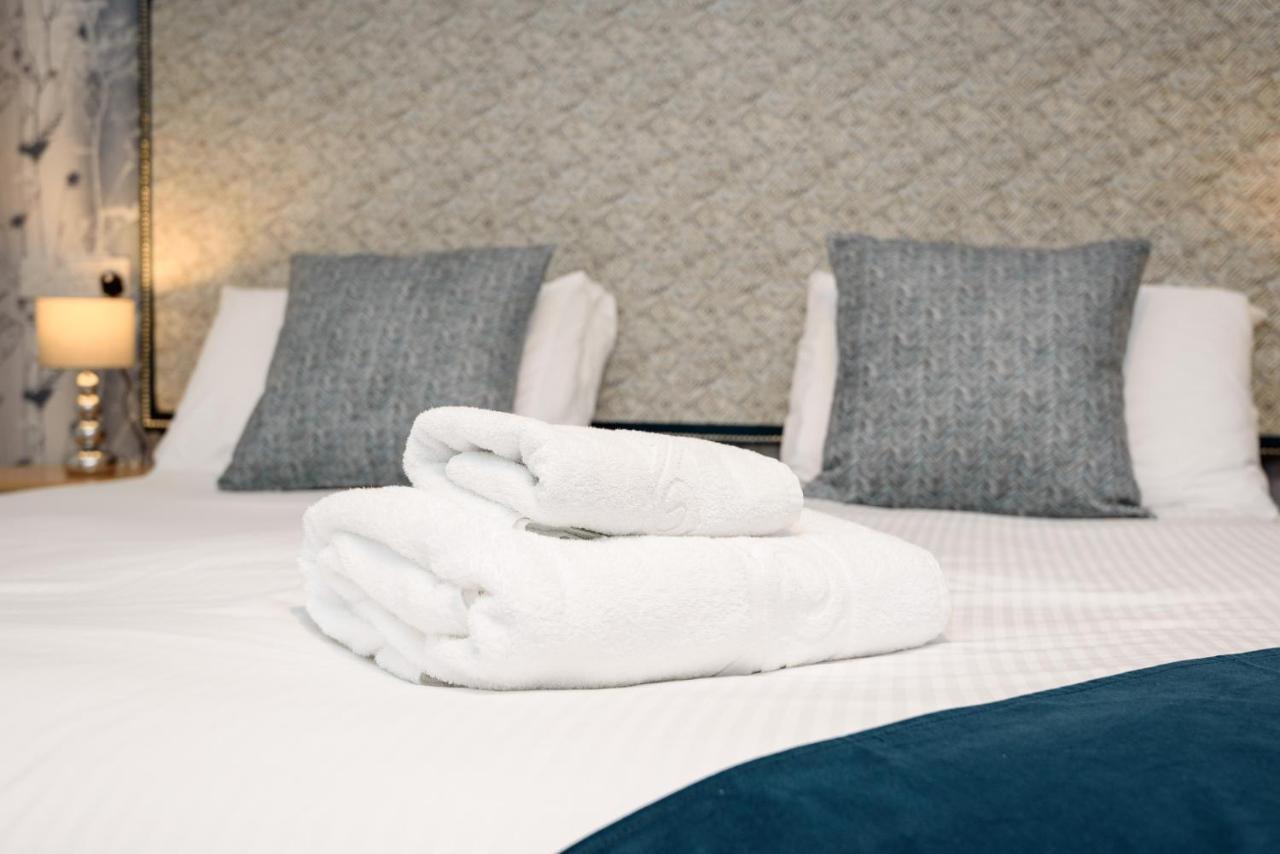Portbyhan Hotel ルー エクステリア 写真