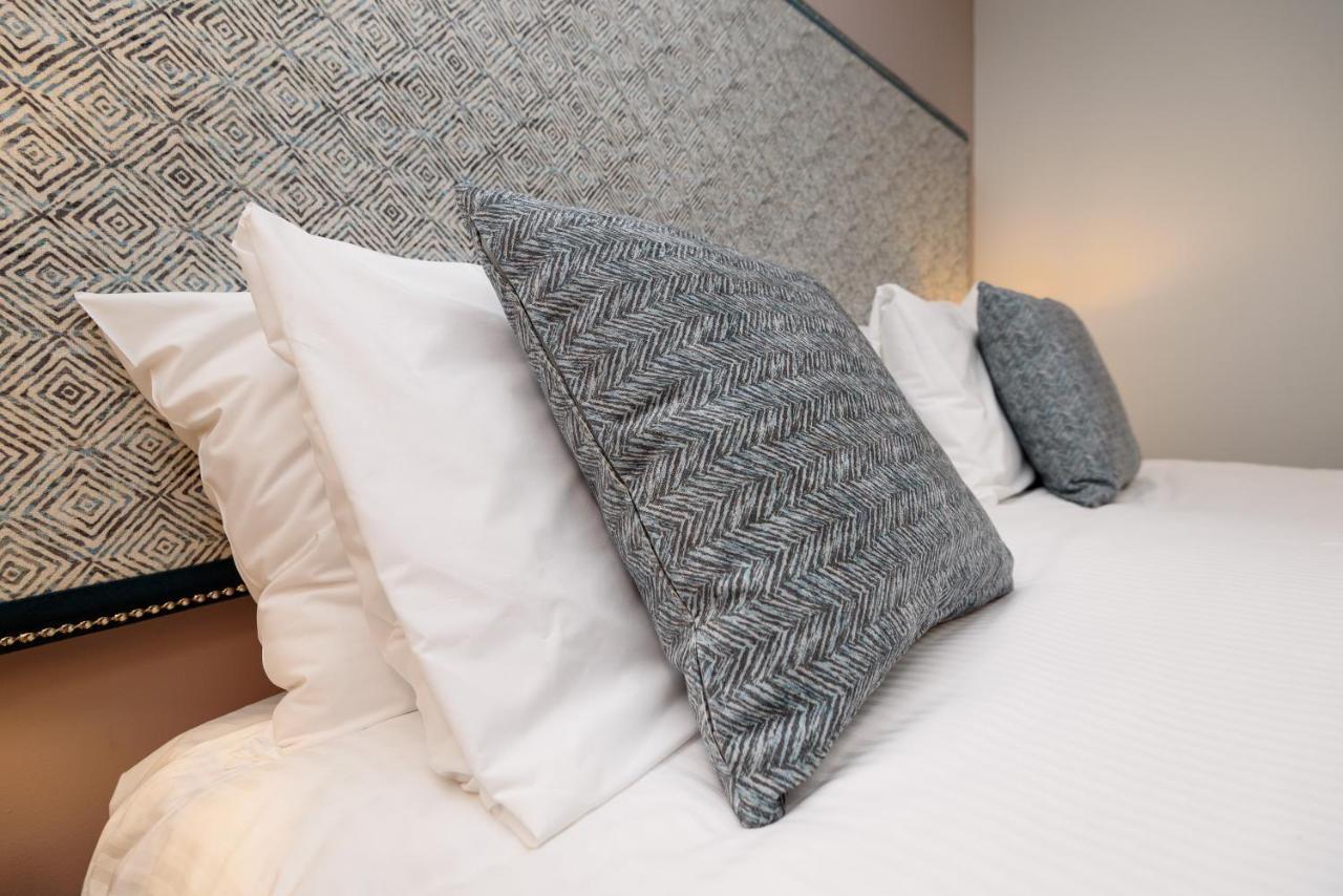 Portbyhan Hotel ルー エクステリア 写真