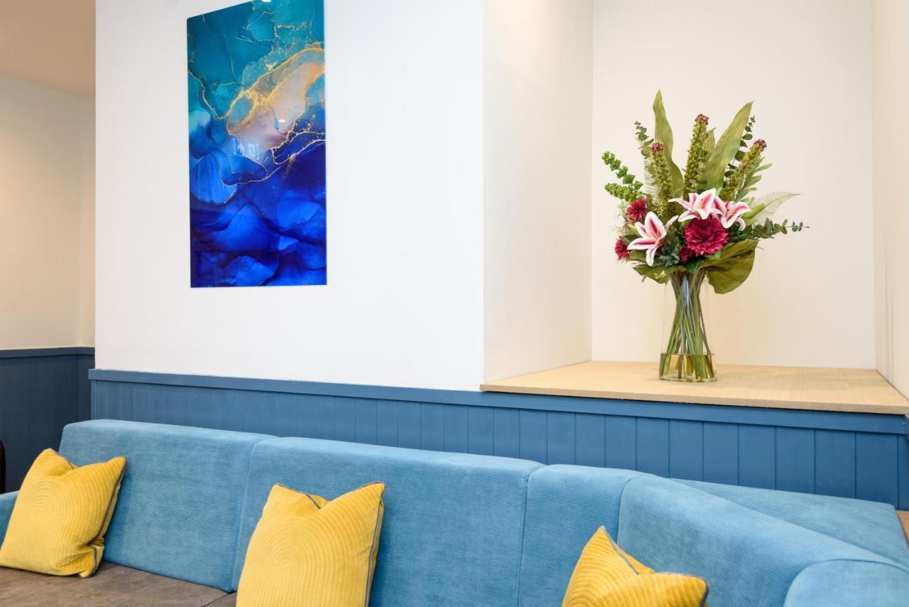 Portbyhan Hotel ルー エクステリア 写真